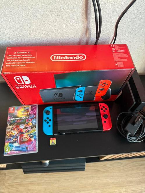 Switch V2 2019, Spelcomputers en Games, Spelcomputers | Nintendo Switch, Zo goed als nieuw, Switch 2019 Upgrade, Met 2 controllers