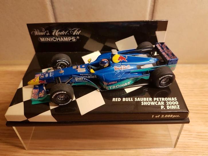 F1 redbull sauber Petronas c19 pedro diniz showcar 2000, Hobby en Vrije tijd, Modelauto's | 1:43, Zo goed als nieuw, Auto, MiniChamps
