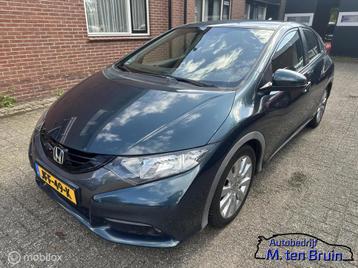 Honda Civic 1.4 Sport 5drs Airco/Cruise/Camera/LM beschikbaar voor biedingen
