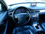 Volvo V70 2.5T Kinetic 200pk Clima Leder Navi Trekhaak 1800k, Voorwielaandrijving, Zwart, 2521 cc, Handgeschakeld