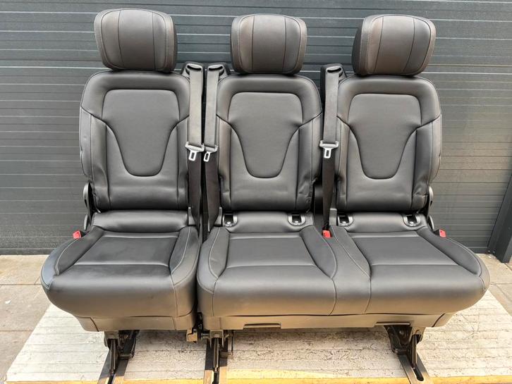 achter bank Mercedes V-klasse Vito 3persoons(2+1) stoelen, Auto-onderdelen, Interieur en Bekleding, Mercedes-Benz, Nieuw, Ophalen