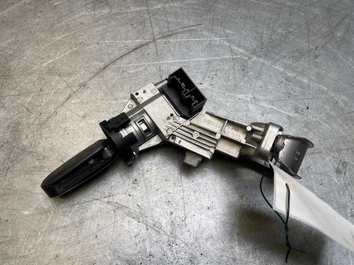 Kontaktslot + Sleutel van een Alfa Romeo Mito, Auto-onderdelen, Overige Auto-onderdelen, Alfa Romeo, Gebruikt, 3 maanden garantie