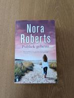 Nora Roberts - Publiek geheim, Boeken, Thrillers, Amerika, Ophalen of Verzenden, Zo goed als nieuw, Nora Roberts