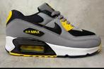 Mooie heren nike air  Maat 44, Kleding | Heren, Schoenen, Ophalen of Verzenden, Zo goed als nieuw, Zwart