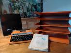 typemachine silver reed 100, postbak oranje, typecursus, Antiek en Kunst, Ophalen