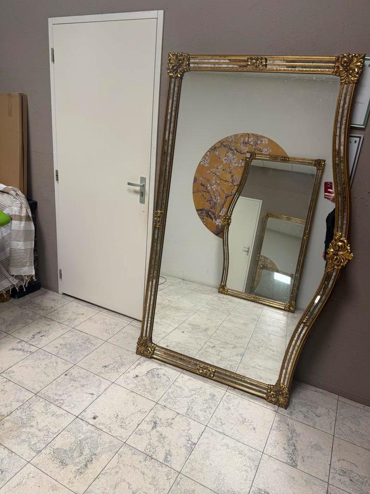Grote Gouden Spiegel met Ornamenten, Huis en Inrichting, Woonaccessoires | Spiegels, Zo goed als nieuw, 75 tot 100 cm, 150 tot 200 cm