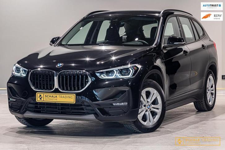 BMW X1 XDrive25e High Executive|LED|Psensor|Garantie|1eig, Auto's, BMW, Bedrijf, Te koop, X1, 4x4, ABS, Adaptive Cruise Control