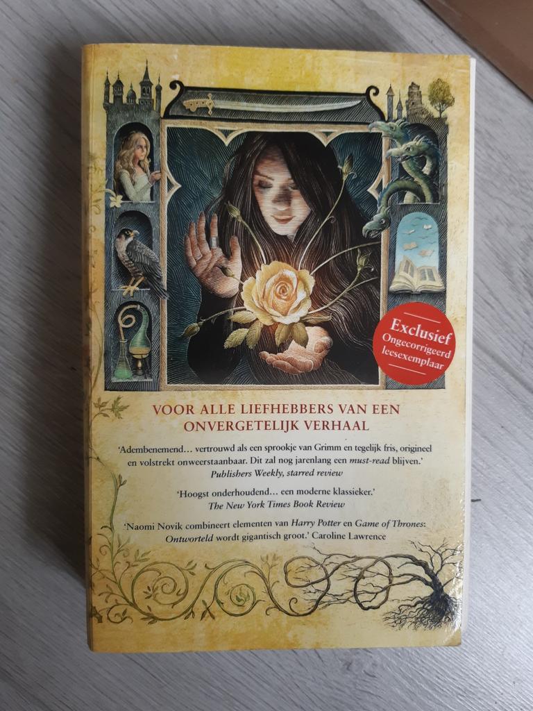 YA / NA Naomi Novik - Ontworteld- excl. ongecorrigeerd exem, Boeken, Ophalen of Verzenden