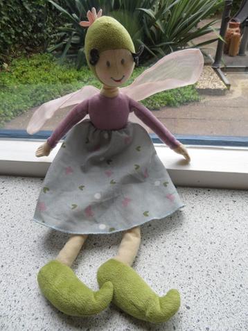 Elf elfje Fee Feetje van IKEA zachte pop meet ca 34 cm beschikbaar voor biedingen