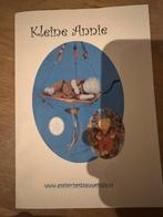 Origineel patroon kleine Annie atelier het blauwe huis, Hobby en Vrije tijd, Vilt, Ophalen of Verzenden, Nieuw, Boek of Patroon