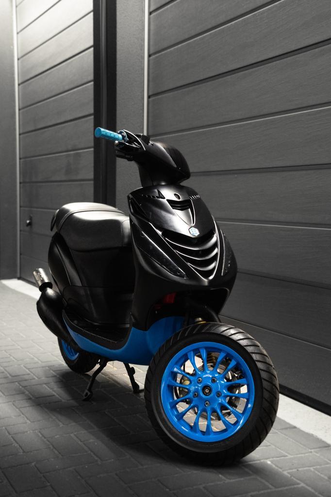 Piaggio Zip 50cc 2Takt, Fietsen en Brommers, Scooters | Piaggio, Zo goed als nieuw, Zip, Maximaal 45 km/u, Tweetakt, Ophalen