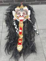 Houten Wereld maskers, Ophalen, Gebruikt