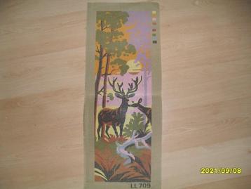 NIEUW Voorbedrukt stramien Herten LL709. Verkoop ook DMC. beschikbaar voor biedingen