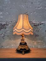 Klassieke lampenkap met crèmekleurige ruche, Ophalen, Gebruikt, 25 tot 50 cm, Rond