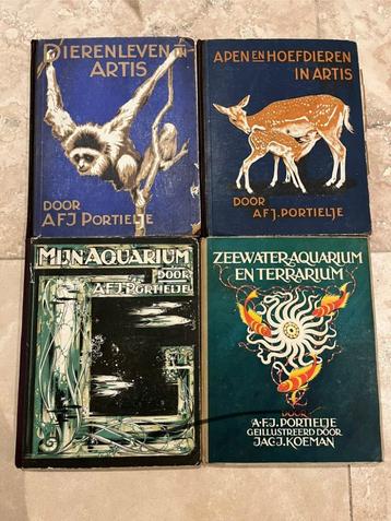 A.F.H. Portielje - 4 Verkade-albums boeken (Artis, Aquarium) beschikbaar voor biedingen