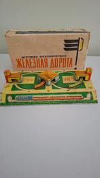 Vintage speelgoed uit Rusland: blikken treinstation, Ophalen of Verzenden, Gebruikt
