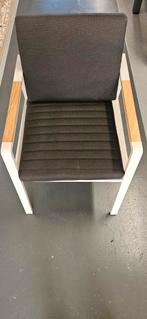 Higold Nofi Stoel met Zwarte Kussens, Ophalen of Verzenden, Nieuw