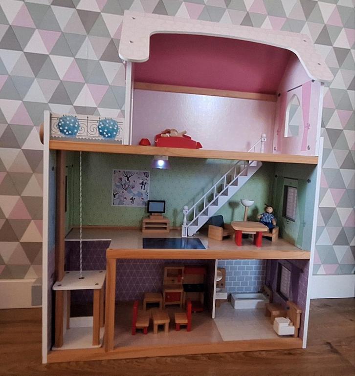Lidl Poppenhuis met Meubels & Poppetjes, Kinderen en Baby's, Speelgoed | Poppenhuizen, Ophalen
