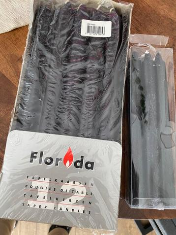 Tafelkaarsen, kleur zwart beschikbaar voor biedingen