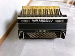 Accordeon, Muziek en Instrumenten, Gebruikt, Toetsaccordeon, 120-bas, Met riemen