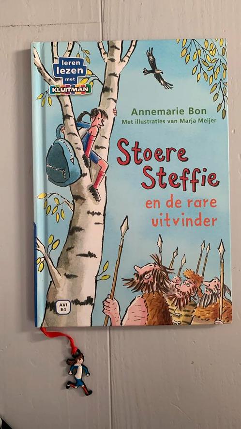 Annemarie Bon - Stoere Steffie en de rare uitvinder, Boeken, Kinderboeken | Jeugd | onder 10 jaar, Zo goed als nieuw, Ophalen of Verzenden