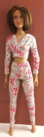 16" Antoinette doll fashion by A.R.O ( Tonner dolls), Verzamelen, Poppen, Verzenden, Nieuw, Fashion Doll