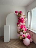 Ballonnenboog decoratie backdrop zuilen verhuur, Ophalen of Verzenden, Zo goed als nieuw