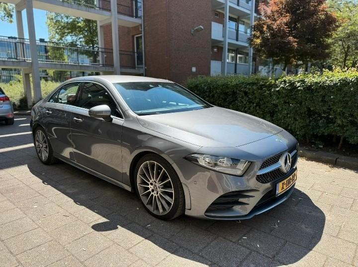 Mercedes-Benz A-Klasse A 200 d 150pk 8G-DCT 2020 Grijs, Auto's, Mercedes-Benz, Particulier, A-Klasse, Diesel, Sedan, Automaat