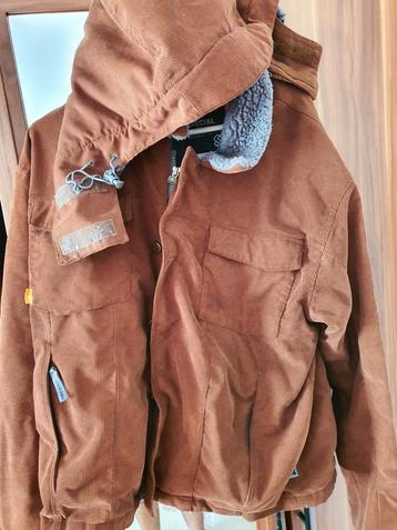 Heren jas maat L beschikbaar voor biedingen