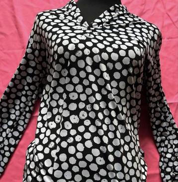 Nieuwe tuniek, maat L, travelstof. Sarah Corvatti. beschikbaar voor biedingen