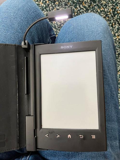 Sony PRS-T2N E-reader met originele hoes, Computers en Software, E-readers, Zo goed als nieuw, Ophalen of Verzenden