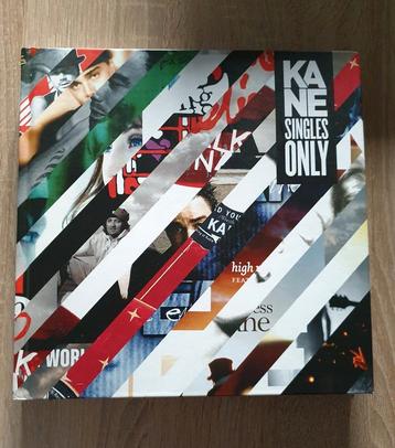 Prachtig boek KANE singles only  beschikbaar voor biedingen