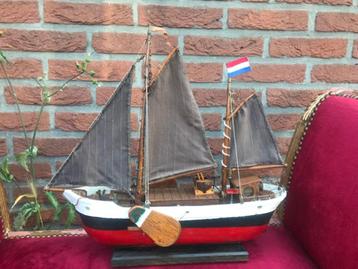 oud scheepsmodel, handwerk beschikbaar voor biedingen