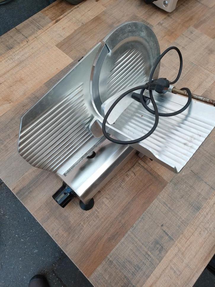 EMGA Snijmachine - Professioneel, Huis en Inrichting, Keuken | Keukenbenodigdheden, Gebruikt, Ophalen