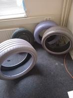 Paars Gespoten Autobanden - Decoratie/Zandbak, Huis en Inrichting, Ophalen, Gebruikt