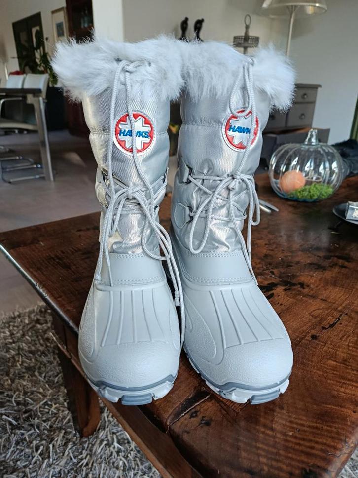 Nieuwe Hawks Snowboots Maat 37-38, Kleding | Dames, Schoenen, Nieuw, Snowboots, Grijs, Ophalen of Verzenden