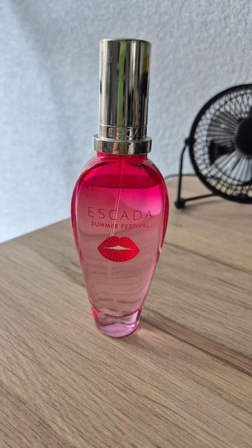 Escade Summer Festival, 50ml, Sieraden, Tassen en Uiterlijk, Uiterlijk | Parfum, Zo goed als nieuw, Ophalen of Verzenden