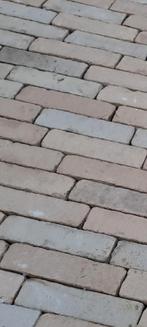 Mooie waaltjes bronskleur, Ophalen, Zo goed als nieuw, Beton, Klinkers