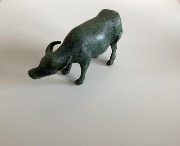 Bronzen beeldje van waterbuffel beschikbaar voor biedingen
