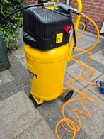 Stanley compressor, Doe-het-zelf en Verbouw, Compressors, Ophalen, 6 tot 10 bar, Nieuw, Minder dan 200 liter/min