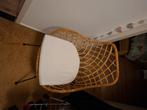 Rotan stoel in prima stast, Huis en Inrichting, Stoelen, Ophalen, Bruin, Riet of Rotan, Zo goed als nieuw