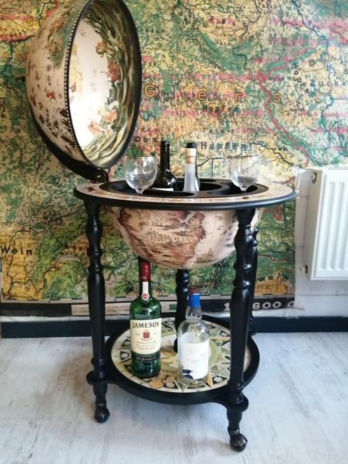 XXL GLOBE BAR GLOBEBAR WIJN BAR 90X60 CM NIEUW IN DOOS, Antiek en Kunst, Curiosa en Brocante, Ophalen of Verzenden