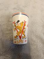 Beker 10 Jaar Bevrijding Maastricht Porselein, Verzamelen, Ophalen of Verzenden, Gebruikt, Porselein, Overige typen