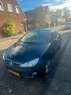 Peugeot 206 1.6 16V CC 2003 Zwart, Auto's, Voorwielaandrijving, 4 cilinders, Cabriolet, 4 stoelen