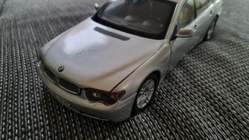 BMW 745i E65 Modelauto - Zilver Kyosho, 1:18 beschikbaar voor biedingen