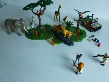 Playmobil Safari Set 5922  Vraagprijs  beschikbaar voor biedingen