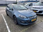Opel Astra Sports Tourer 1.6 CDTi Blitz EXPORT, Auto's, Opel, Origineel Nederlands, Te koop, 5 stoelen, 110 pk