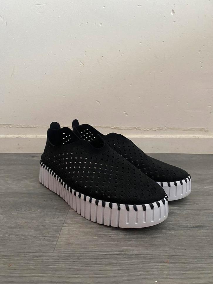 Nieuwe Ilse Jacobsen zwarte Tulip instappers maat 39., Kleding | Dames, Schoenen, Nieuw, Instappers, Zwart, Verzenden