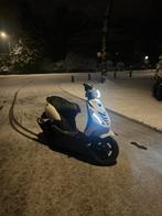 Piaggio zip 70cc 2t, Fietsen en Brommers, Scooters | Piaggio, Ophalen, Tweetakt, Gebruikt, Maximaal 45 km/u