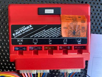Oldtimer  autoalarm centrale CA20R beschikbaar voor biedingen